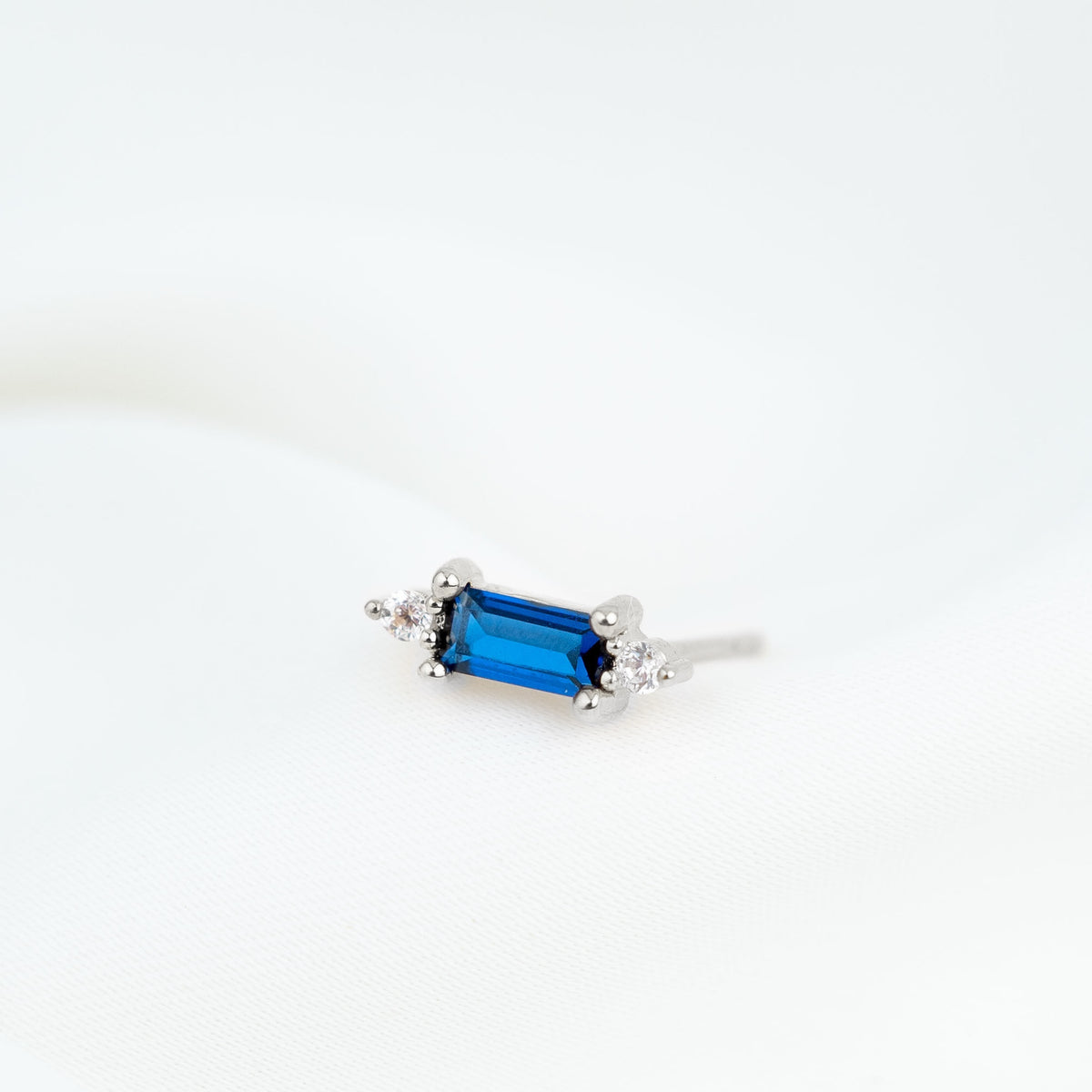 Silver Royal Sapphire Stud