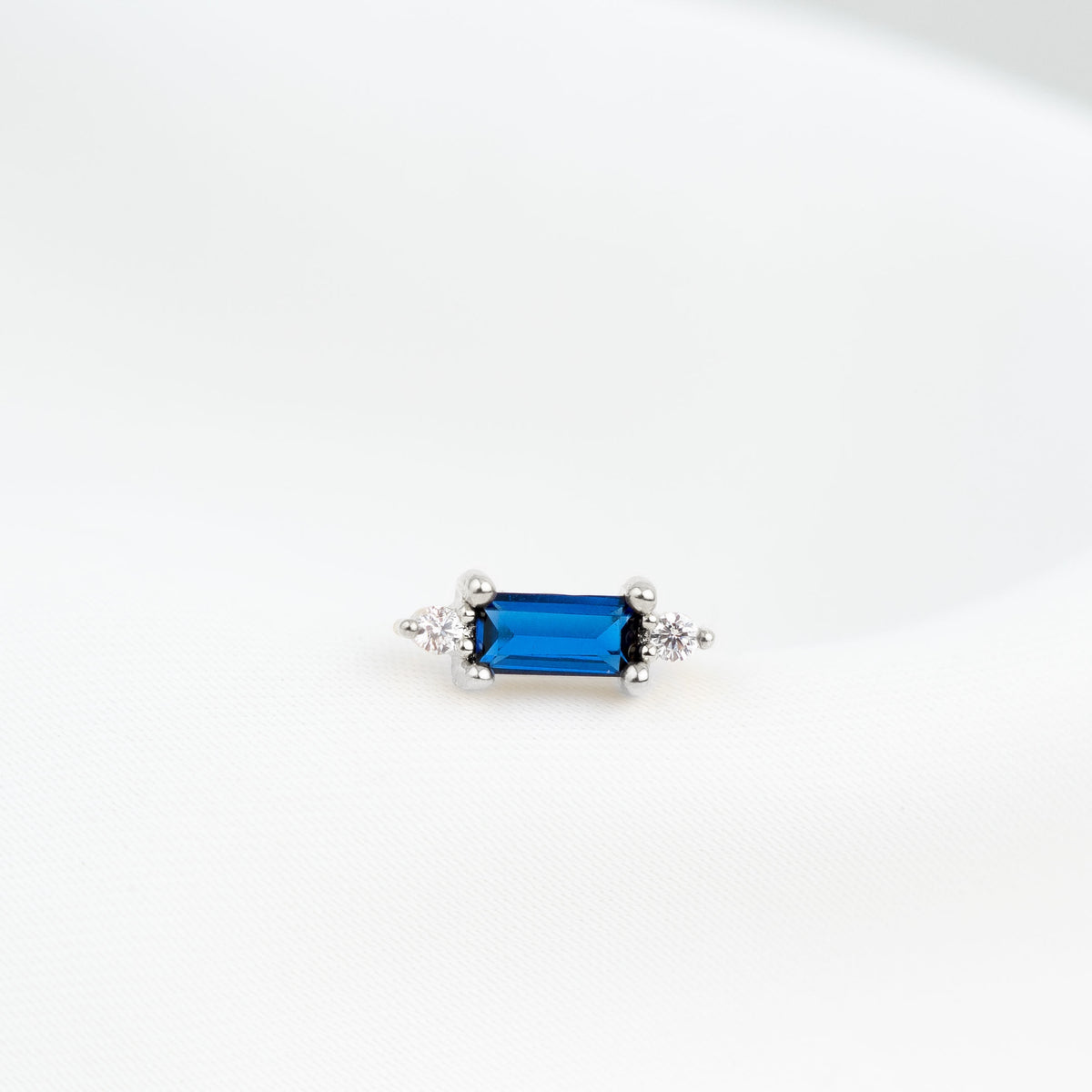 Silver Royal Sapphire Stud