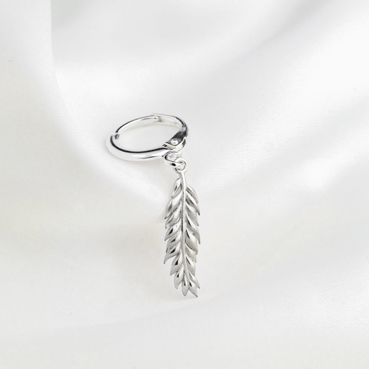 Silver Straw Earring