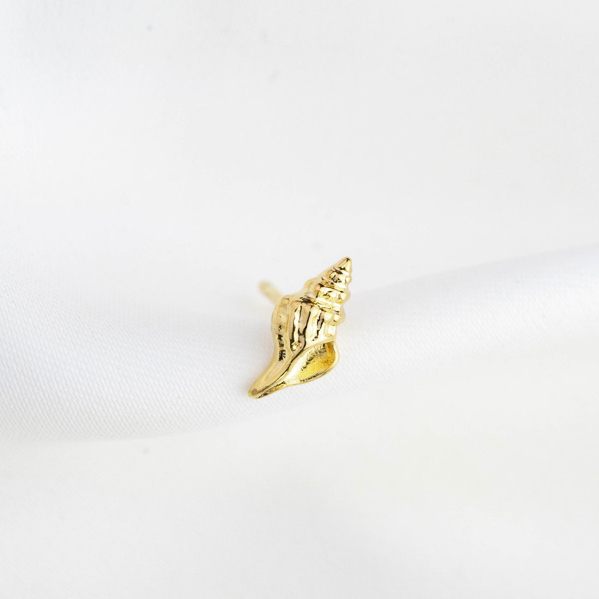 Conch Shell Stud
