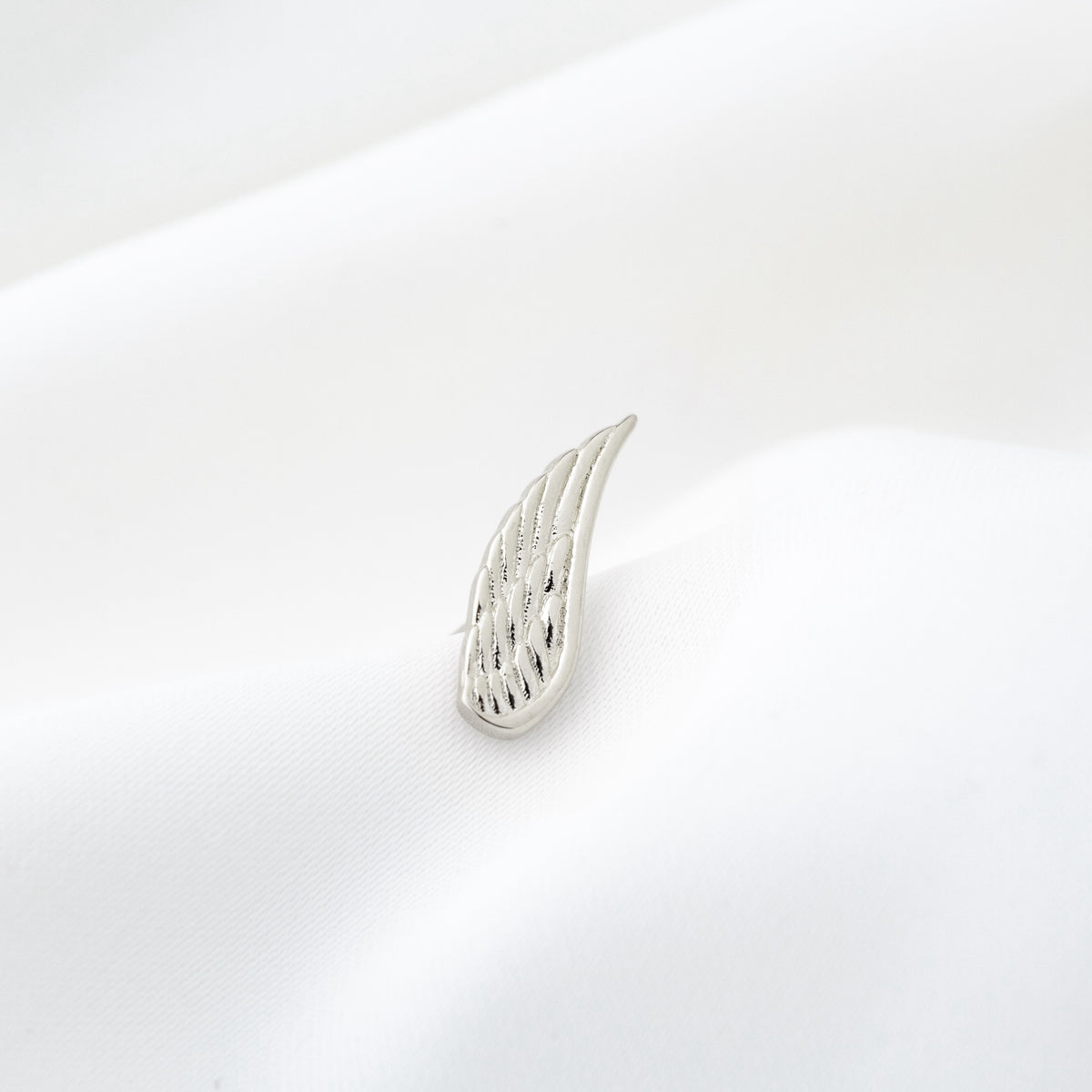 Silver Wing Stud