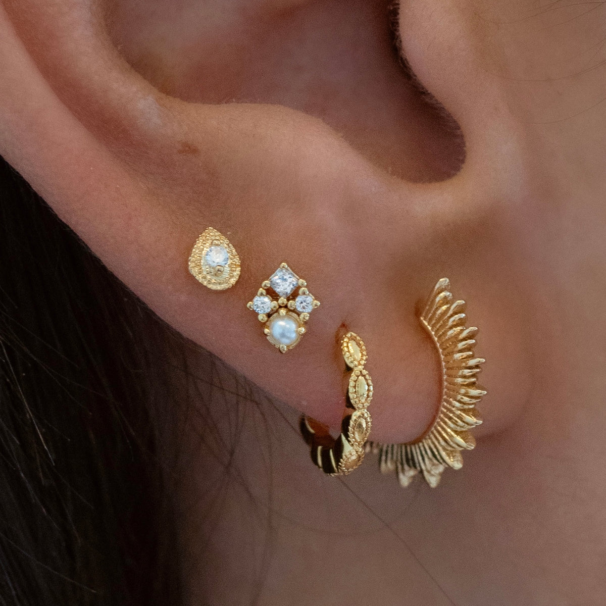 Royal Pearl Stud