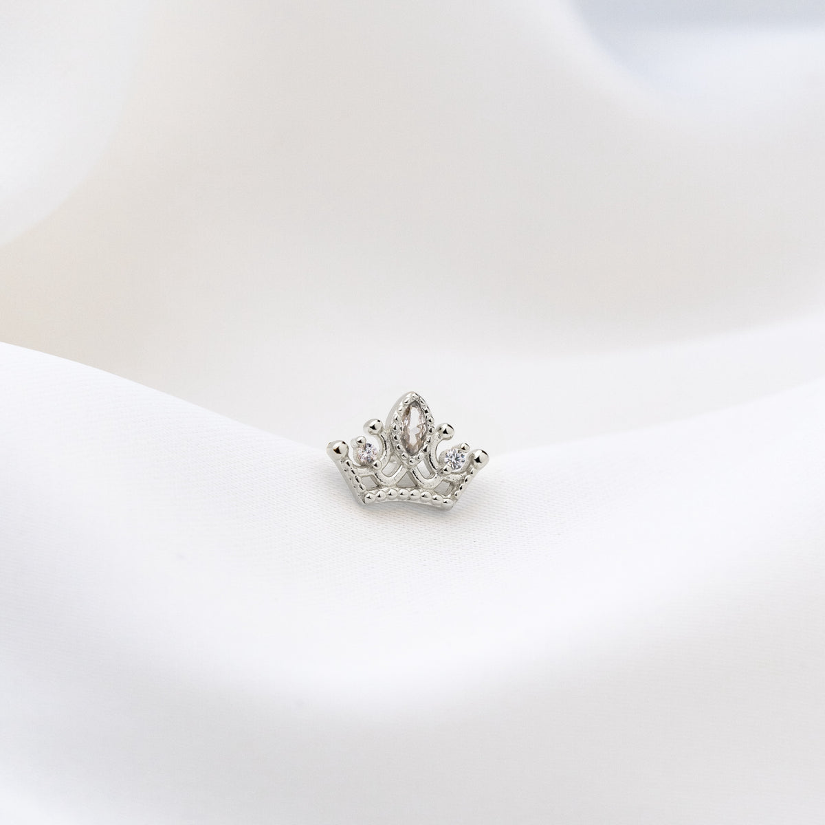 Silver Princess And The Frog Stud Set