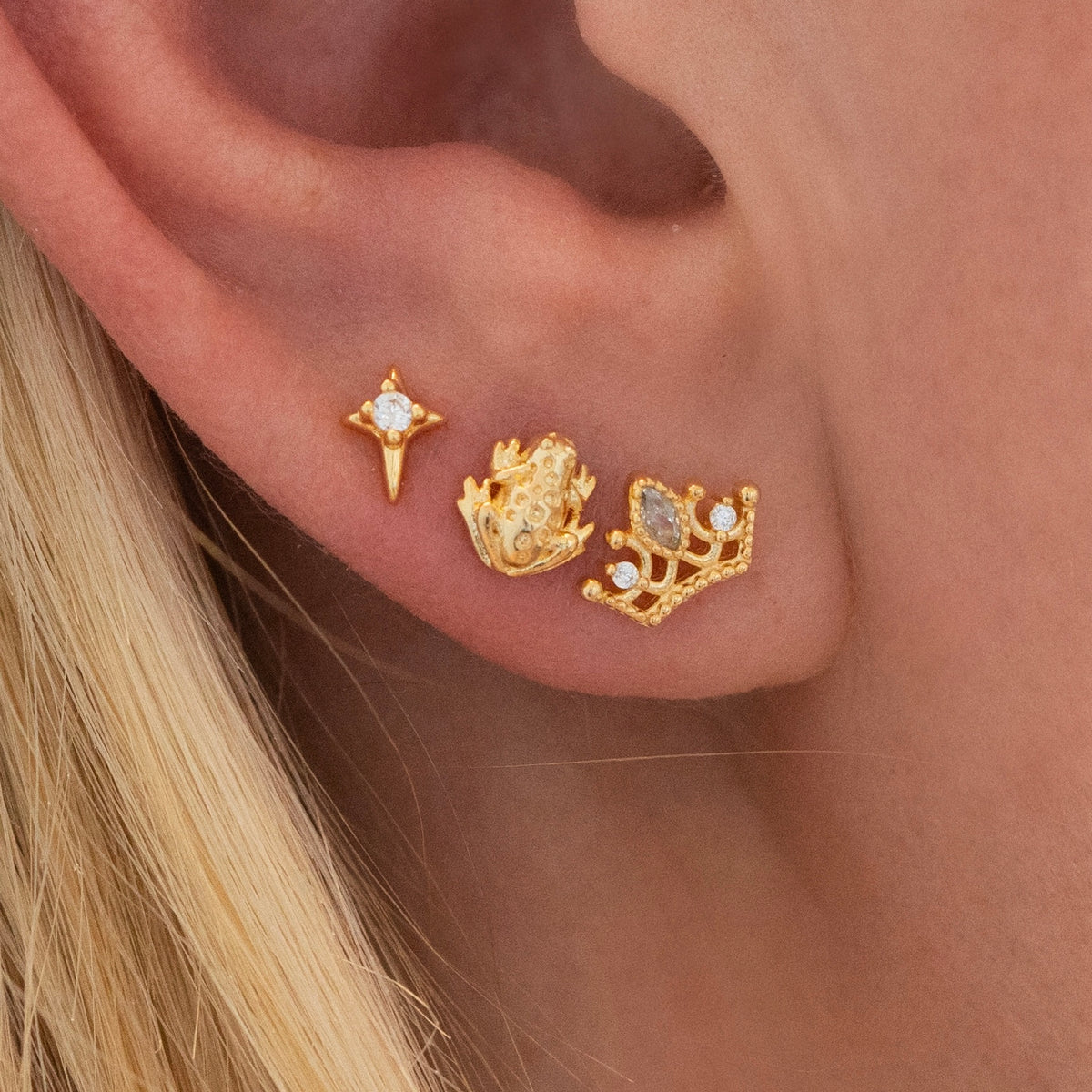 Sparkling Crown Stud