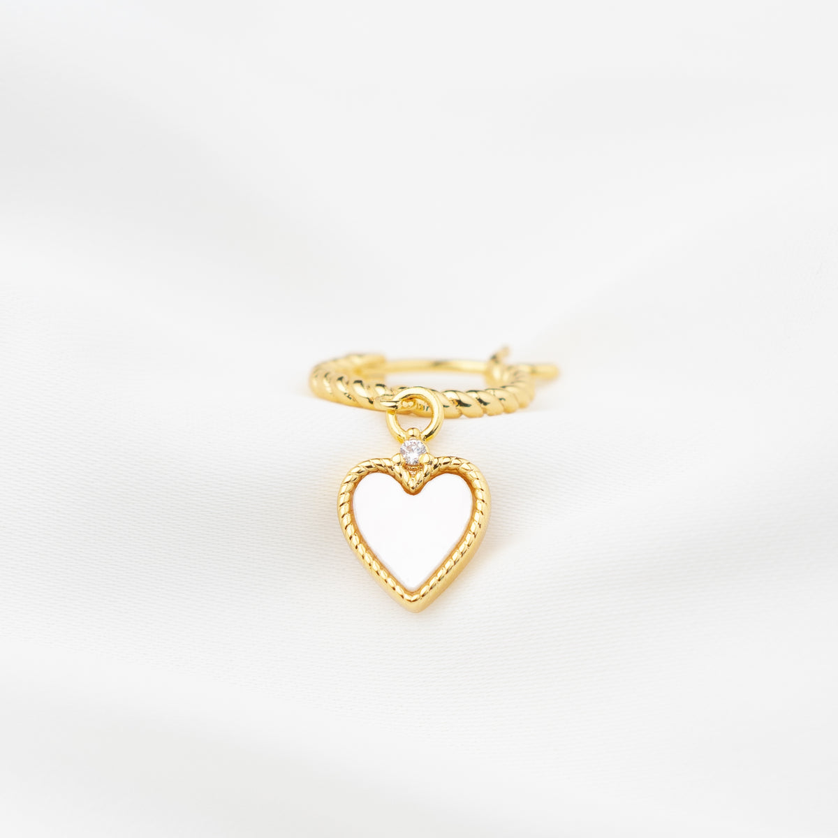 Pearly White Heart Earring