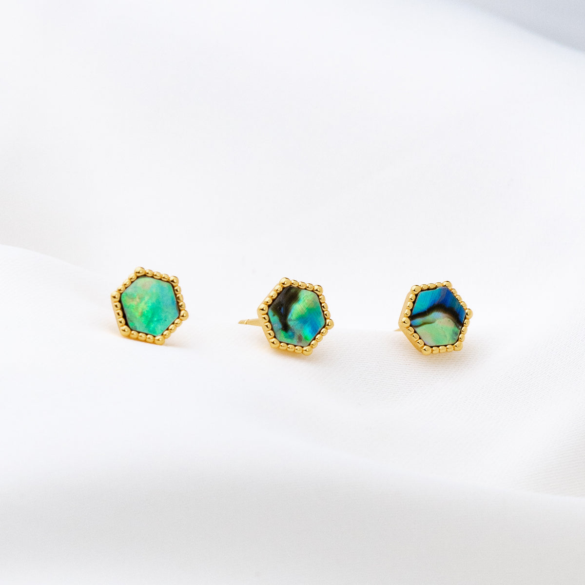 Mother Of Pearl Stud