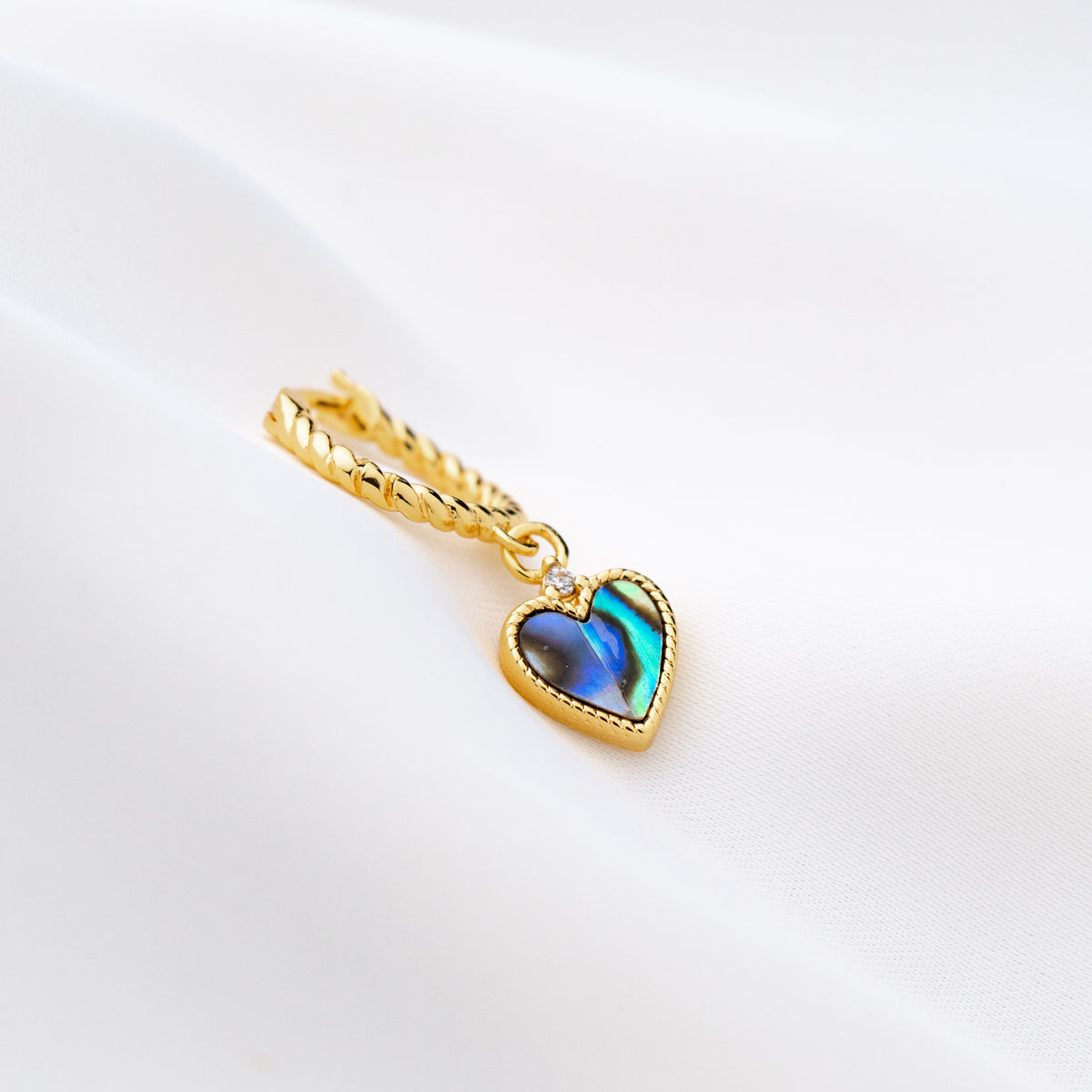 Mother Of Pearl Heart Earring