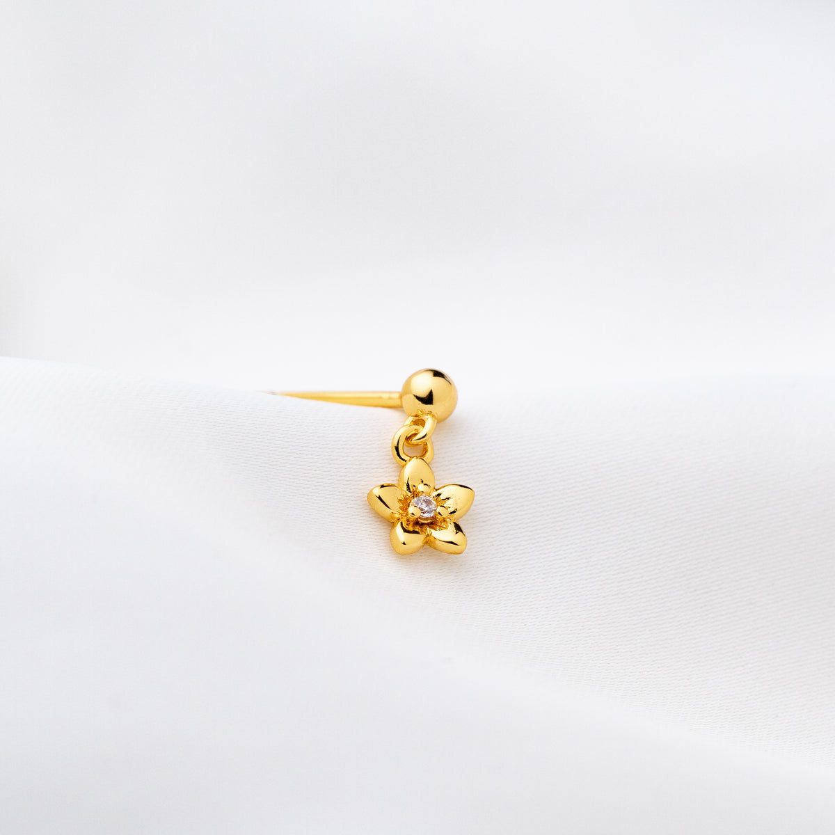 Mini Flower Earpin