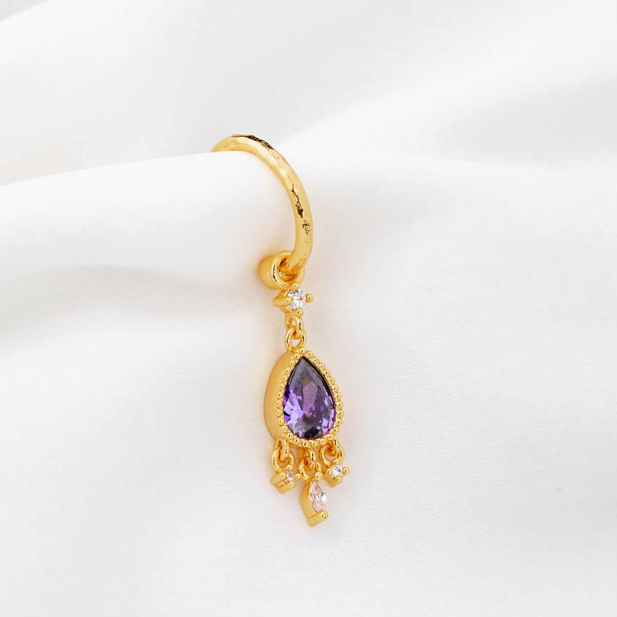 Mystic Violet Earpin