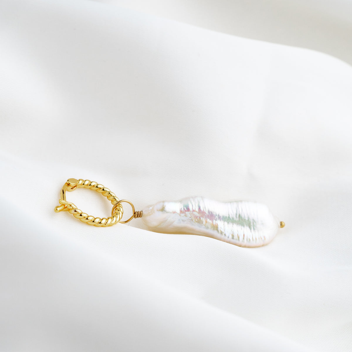 Statement Freshwater Pearl Earring (Limited Edition)