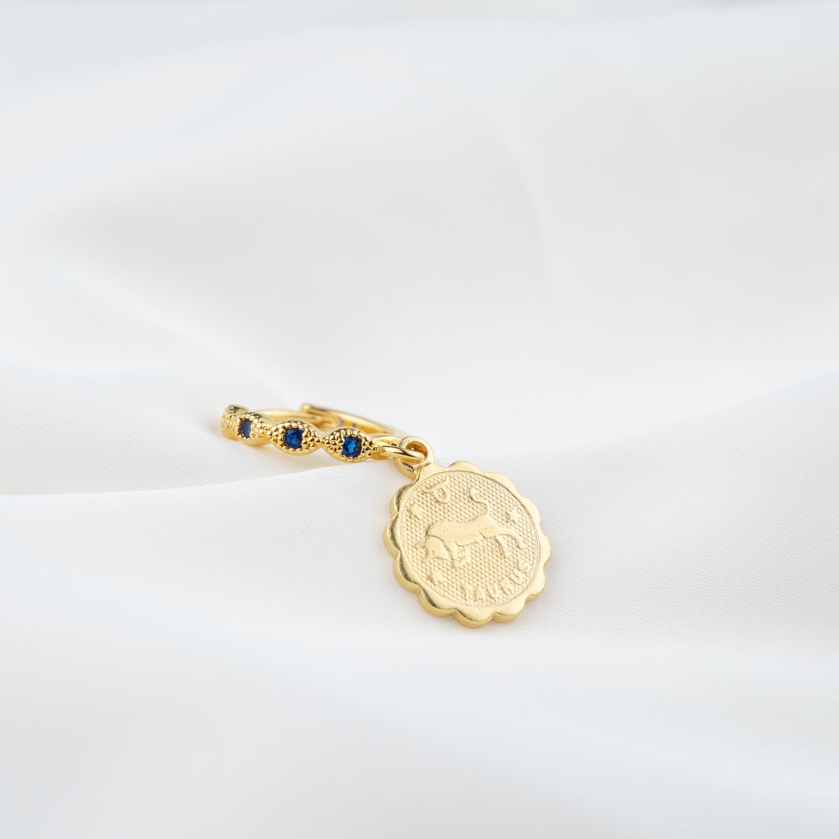 Sapphire Blue Star Sign Coin Earring