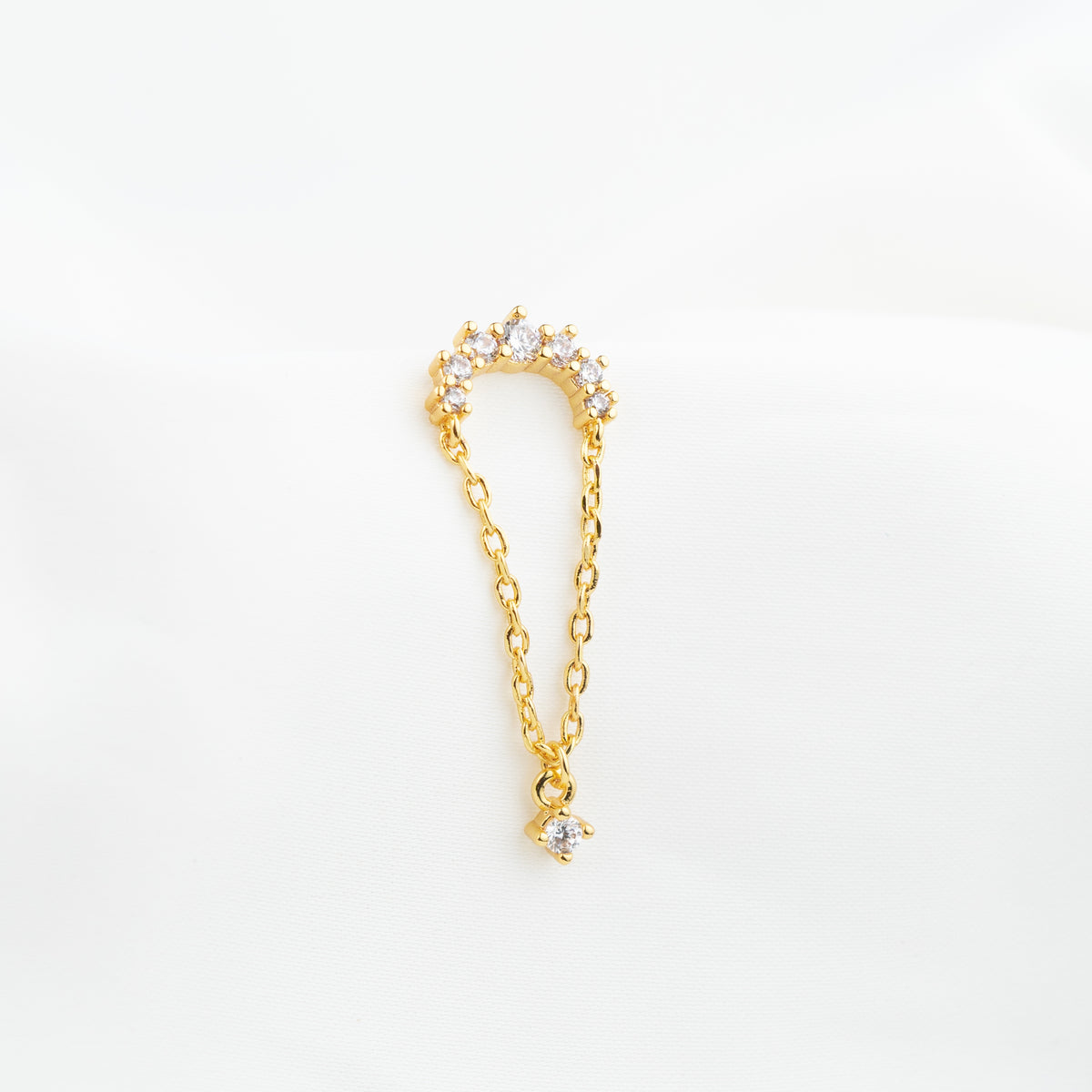 Sparkling Arch Chain Earpin