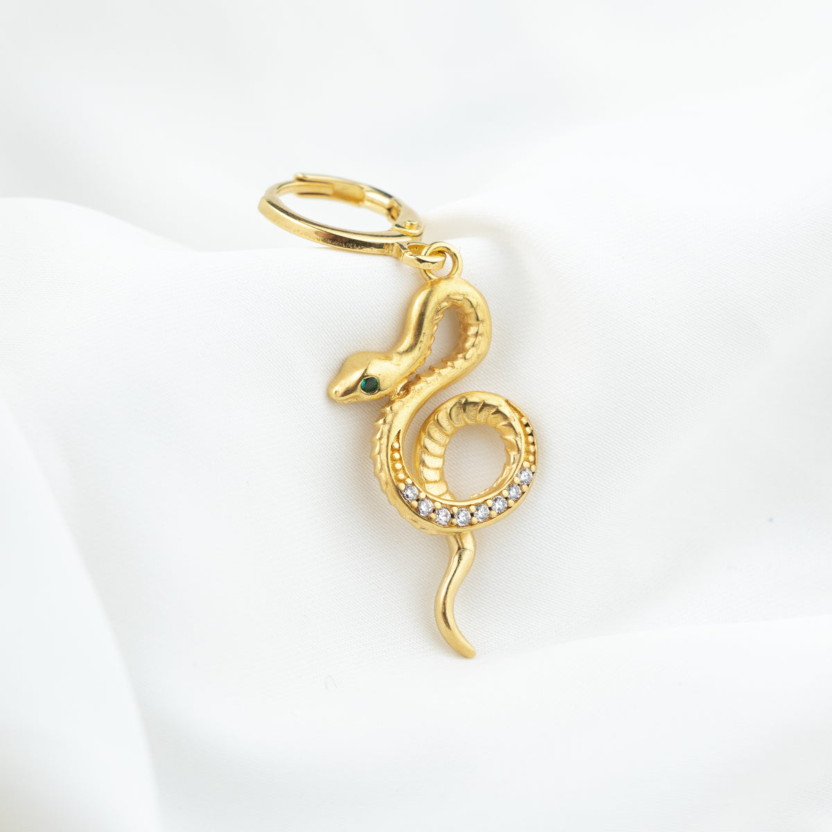 Curling Snake Earring (I'm Not Perfect)