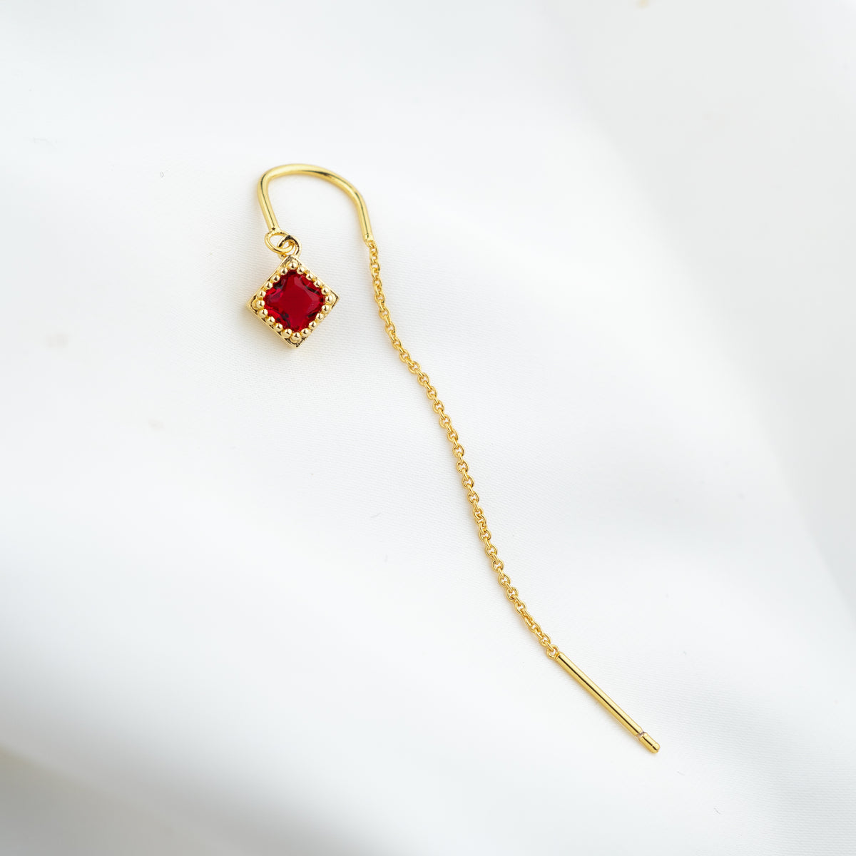 Elegant Ruby Earthread
