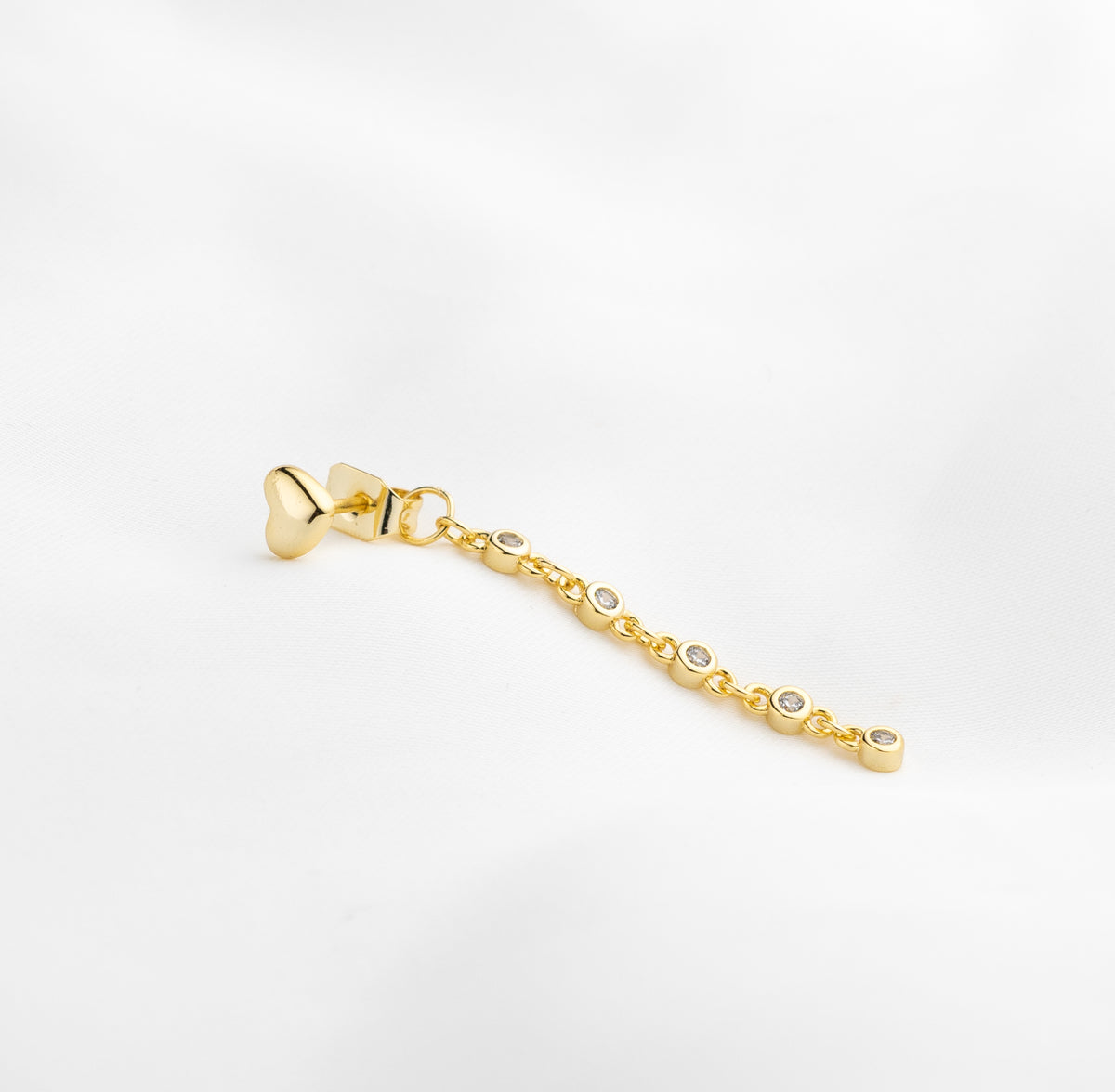 Golden Heart Sparkling Dangle Stud