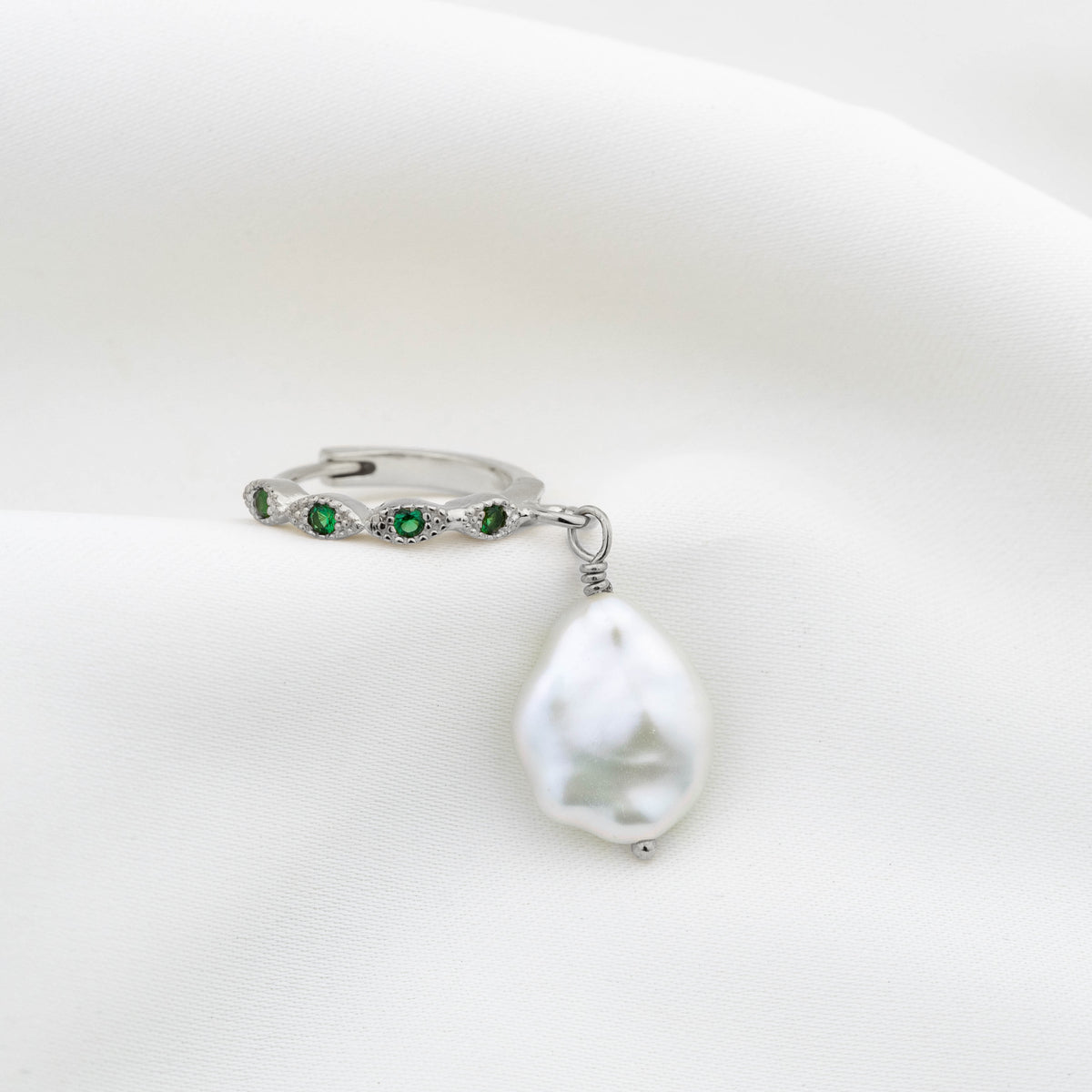 Silver Emerald Delicate Cubic Hoop Freshwater Pearl