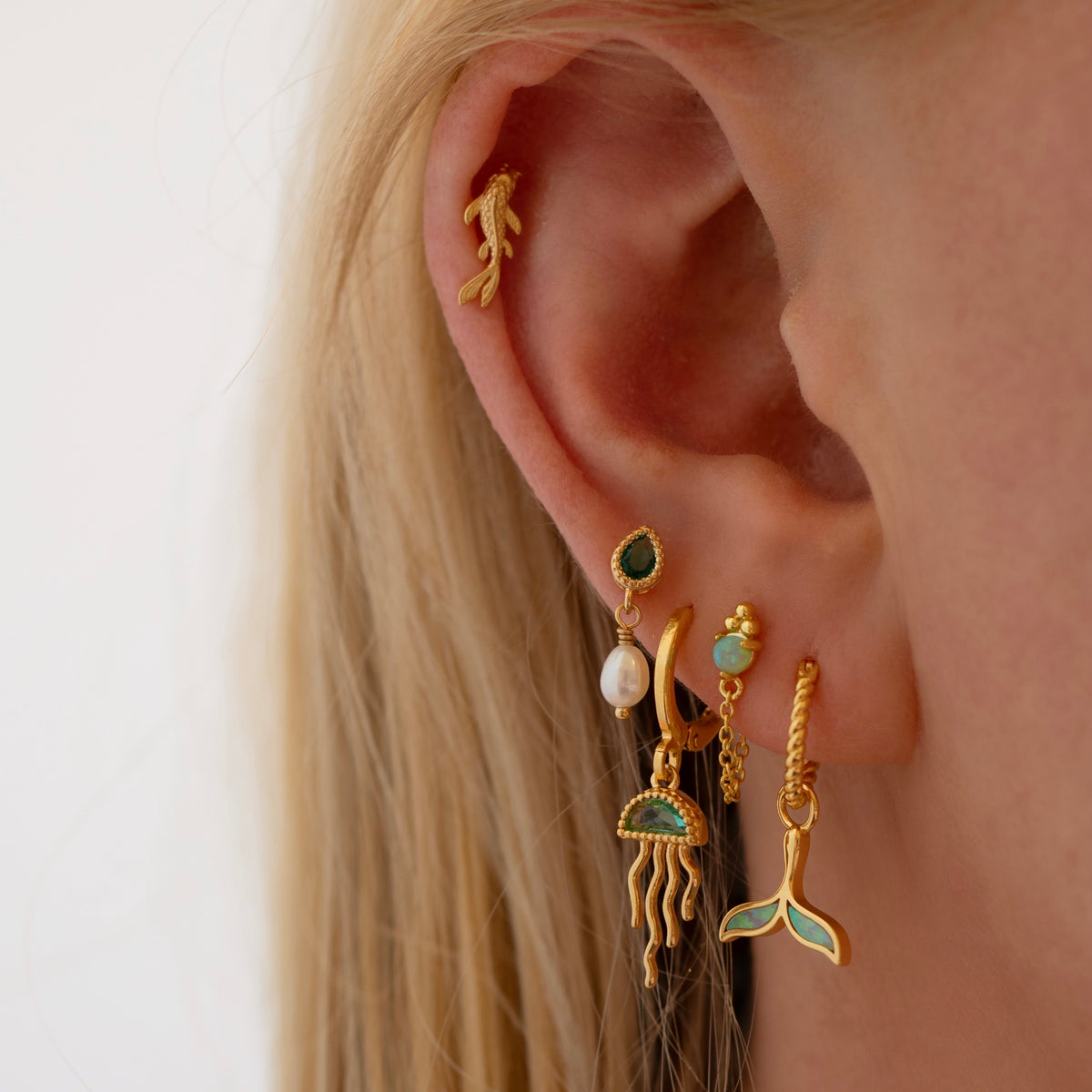 Sea Green Drop Pearl Earpin