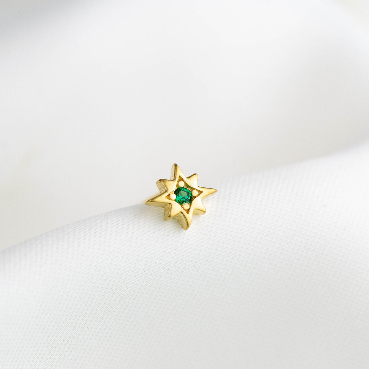 Small Emerald North Star Stud