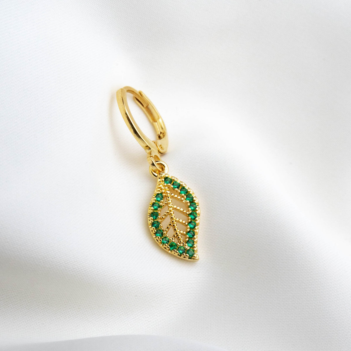 Emerald Sparkling Leaf Earring