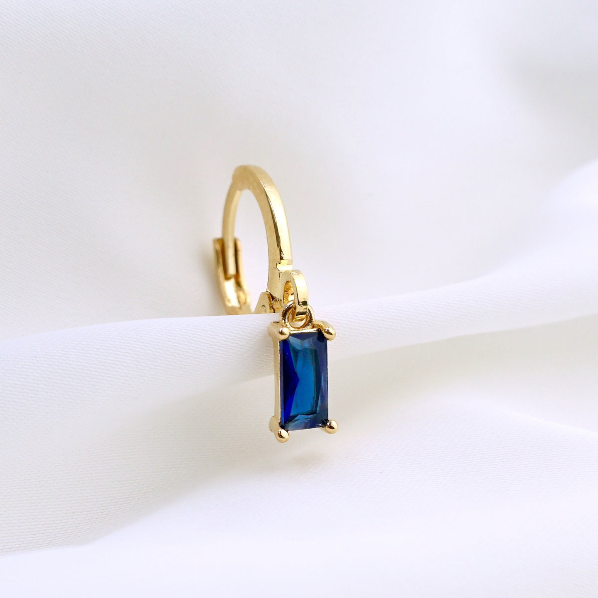 Dark Sapphire Blue Cubic Earring