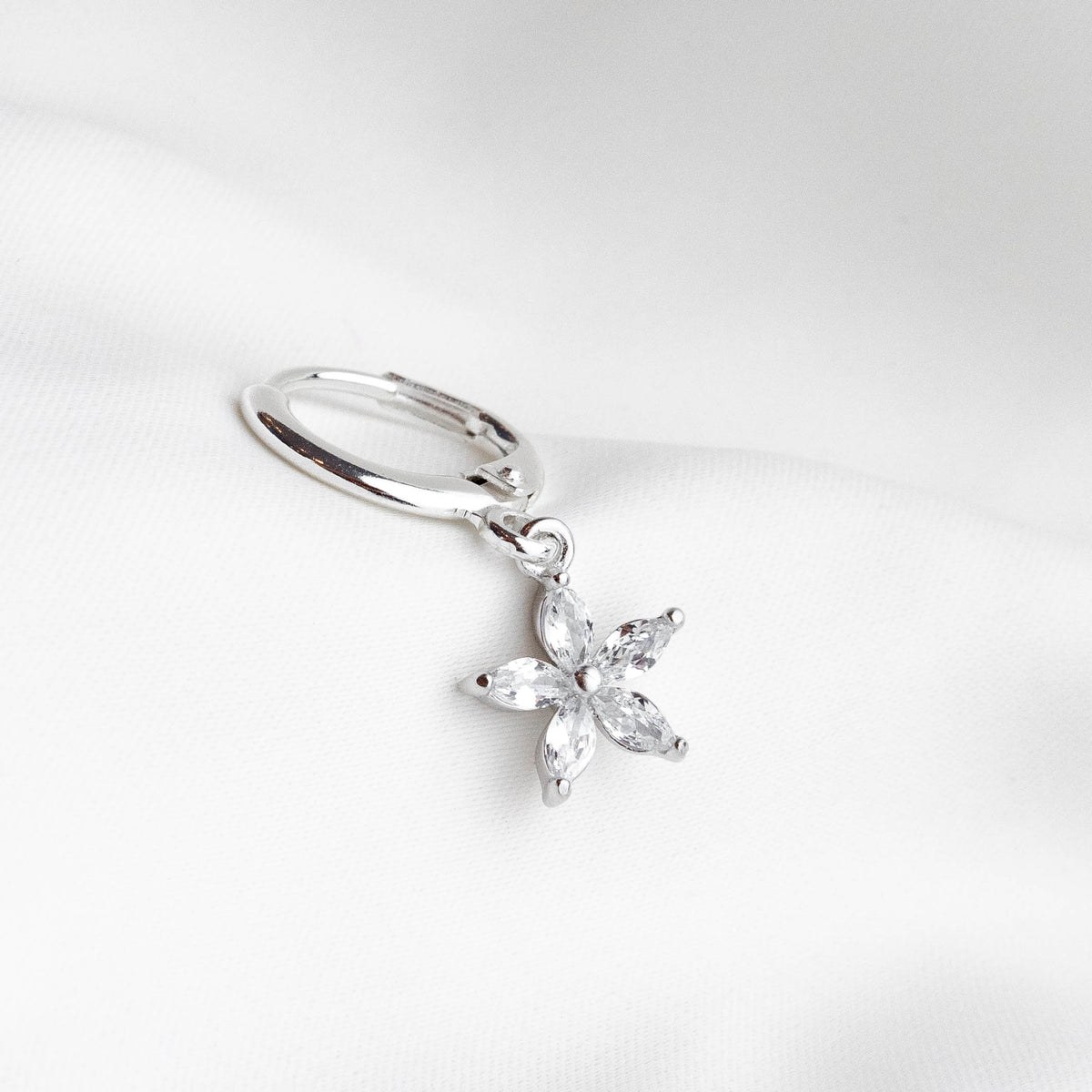 Silver Diamond Flower Earring