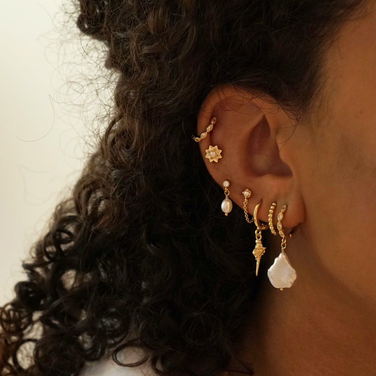 Silver Freshwater Pearl Cubic Earring